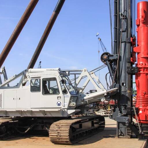 Used Hitachi KH125-3 GLSK piling rig