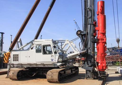 Used Hitachi KH125-3 GLSK piling rig