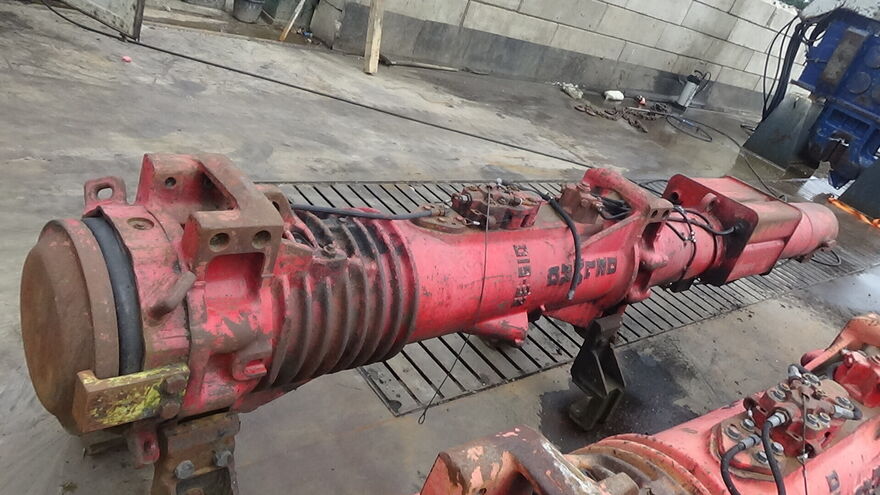 Used Delmag D19-32 Diesel Hammer